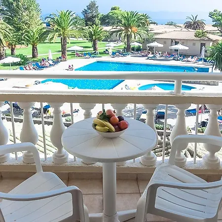 Canvas By Mitsis Messonghi 4*