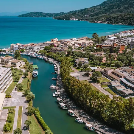 Canvas By Mitsis Messonghi 4*