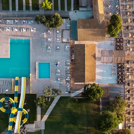 Canvas By Mitsis Messonghi مورايتيكا