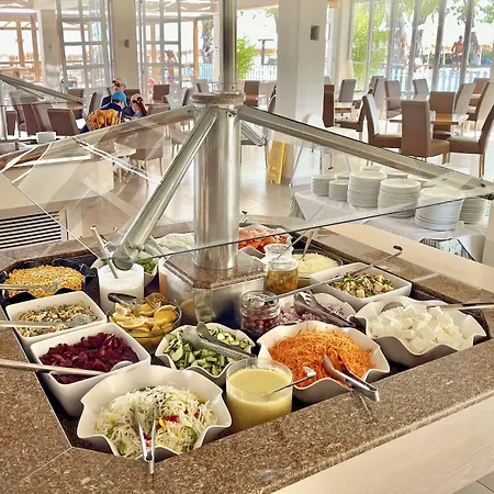 Canvas By Mitsis Messonghi فندق مورايتيكا