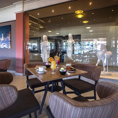 Canvas By Mitsis Messonghi مورايتيكا