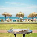 Canvas By Mitsis Messonghi فندق