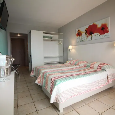 Canvas By Mitsis Messonghi 4* Moraḯtika