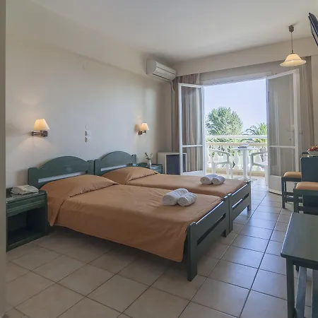 Hotel Canvas By Mitsis Messonghi