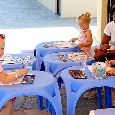 Canvas By Mitsis Messonghi