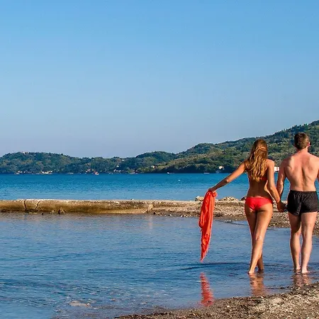 Canvas By Mitsis Messonghi 4* Moraḯtika