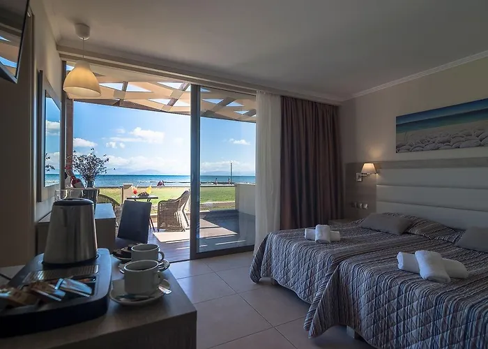 Canvas By Mitsis Messonghi Moraḯtika