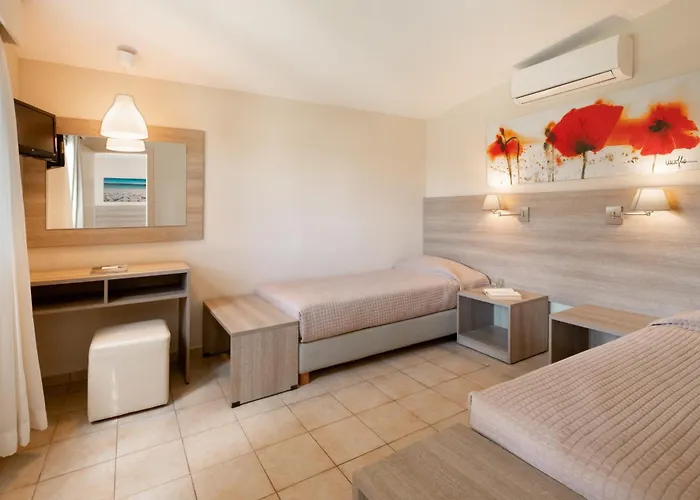 Canvas By Mitsis Messonghi