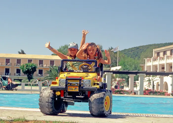 Canvas By Mitsis Messonghi 4* Moraḯtika