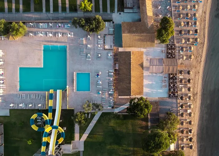 Canvas By Mitsis Messonghi Moraḯtika