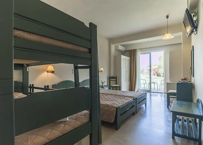 Canvas By Mitsis Messonghi 4*