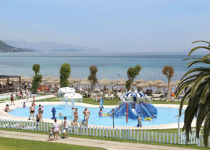 Canvas By Mitsis Messonghi Moraḯtika