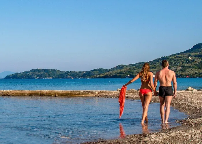 Canvas By Mitsis Messonghi 4* Moraḯtika